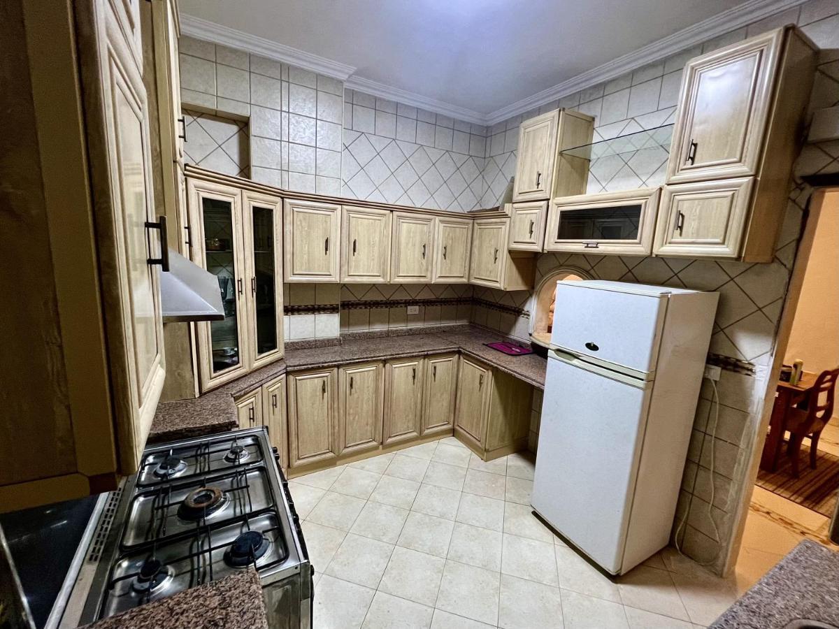Near The Pyramids Inn Nazlet el-Sîsi المظهر الخارجي الصورة